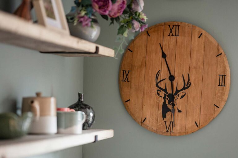Kitchen-Clock-Tawny-Lodge-Aviemore